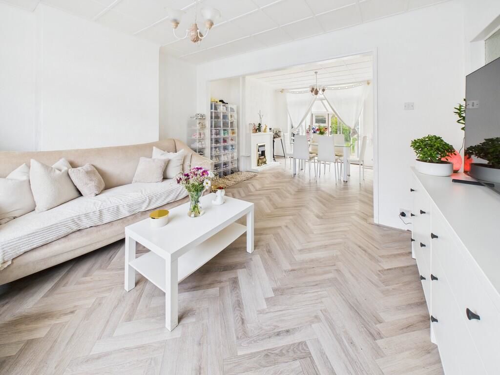 Rosebery Avenue